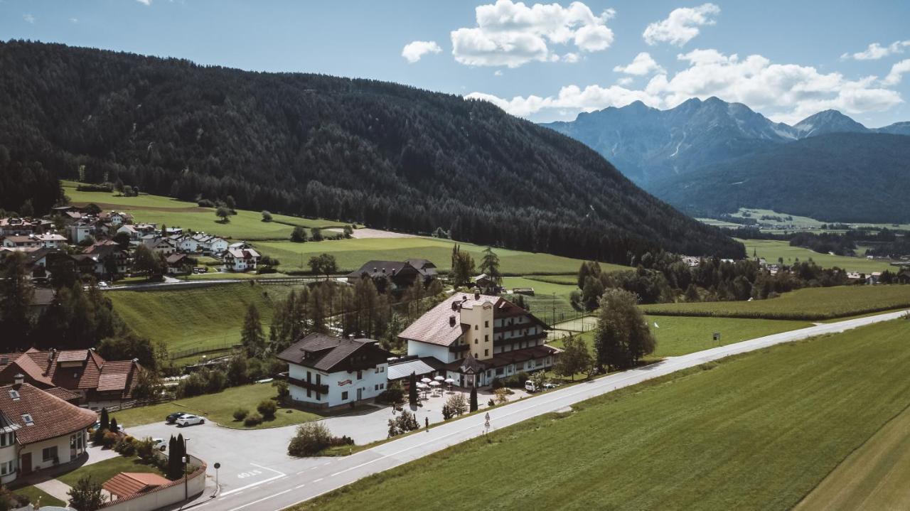 Smy Koflerhof Wellness & Spa Dolomiti Rasun di Sopra Luaran gambar